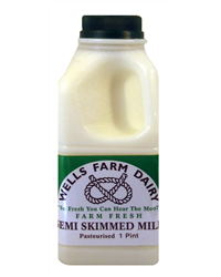 Wells Farm Semi-Skimmed Milk (1pint)